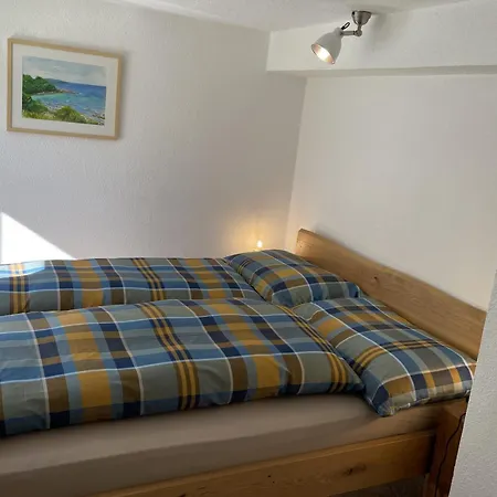 Aurora By Fewotessin *